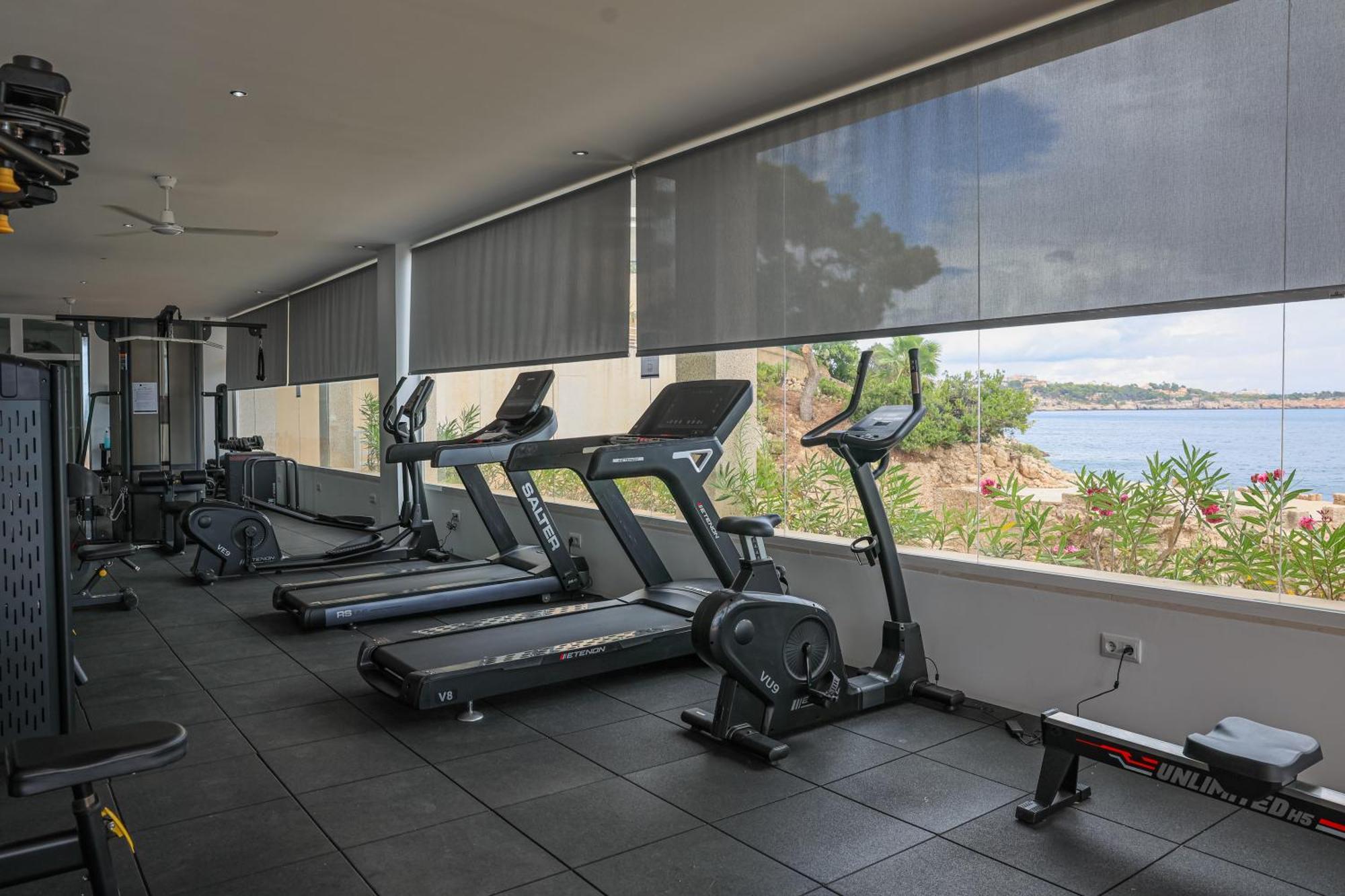Europe Playa Marina - Adults Only Hotel Illetas Exterior photo